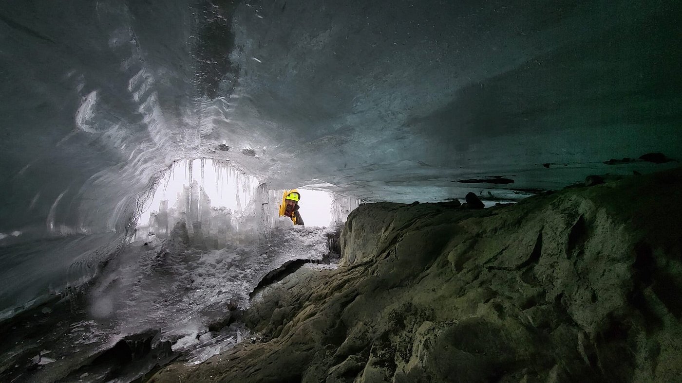 Will I See Snow on the Rwenzori Mountains? A Complete Guide to Equatorial Snow & Glaciers